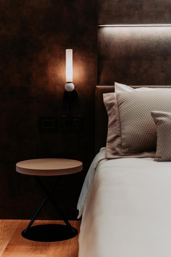 Hotel De Amicis Moglia ภายนอก รูปภาพ